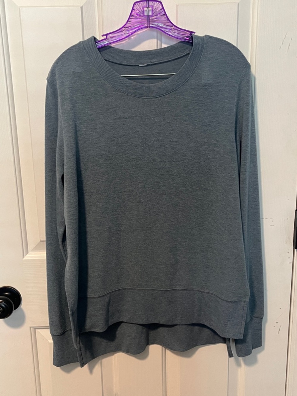 🧘🏽‍♀️VGUC Alo Yoga Glimpse Long Sleeve Top in Blue - Sz Medium